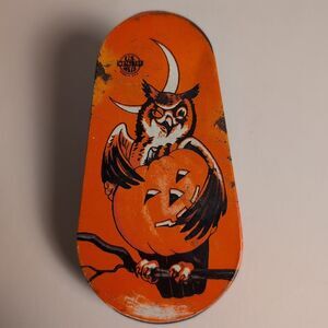 Vtg U.S. Metal Toy Co. Spinning Tin Halloween Pumpkin Owl Moon Noisemaker WORKS